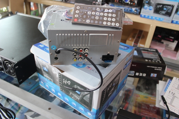 ขายเครืองเล่น2ดิน Acustika  made in usa  TV  DVD CD VCD MP3 MP4 USB  Bluetooth