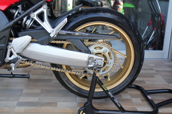 CB650F ปี2014 พร้อมของแต่งทั้งคัน