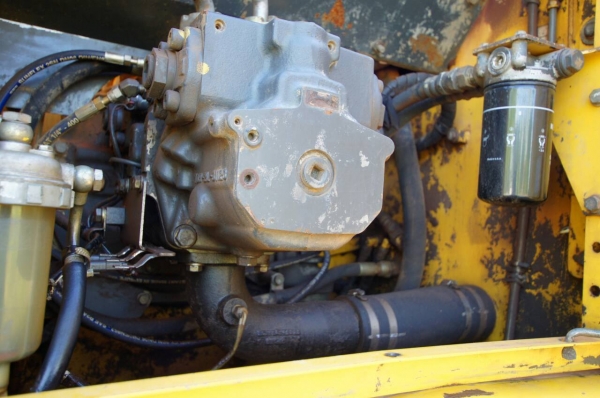 ต้องการขายรถแมคโค KOMATSU  PC200-7  รถเจ้าของขายเอง