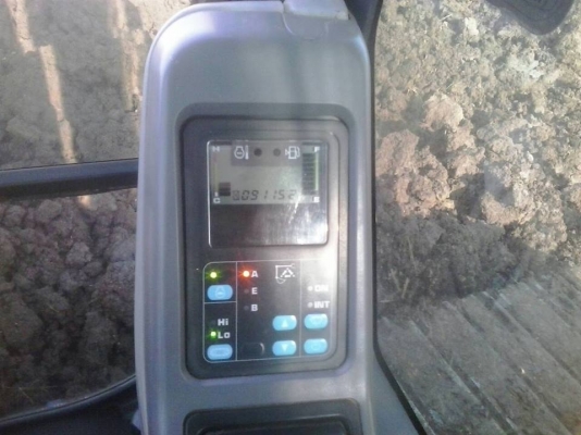 ต้องการขายรถแมคโค KOMATSU  PC200-7  รถเจ้าของขายเอง