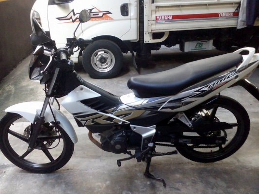 ขาย ปรับราคา 23,000 บาท HONDA SONIC 125 ปี 50 ล้อแม็กสตาร์ทมือ เครื่องดีเดิม สภาพชุดสีใช้ได้  เล่มพร้อมชุดโอน