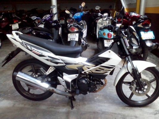 ขาย ปรับราคา 23,000 บาท HONDA SONIC 125 ปี 50 ล้อแม็กสตาร์ทมือ เครื่องดีเดิม สภาพชุดสีใช้ได้  เล่มพร้อมชุดโอน