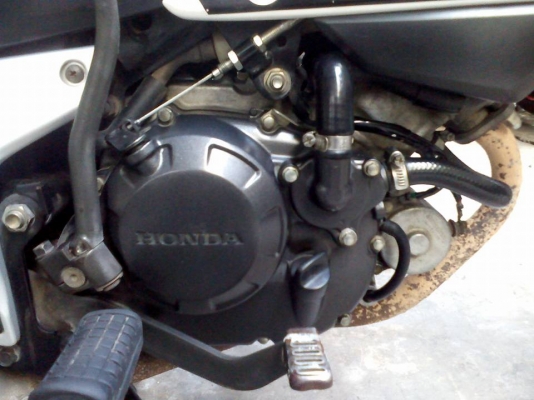 ขาย ปรับราคา 23,000 บาท HONDA SONIC 125 ปี 50 ล้อแม็กสตาร์ทมือ เครื่องดีเดิม สภาพชุดสีใช้ได้  เล่มพร้อมชุดโอน