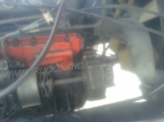 รถบรรทุก 10 ล้อพื้นเรียบท้ายลาด ISUZU รุ่น JCM เครื่อง 6 สูบ