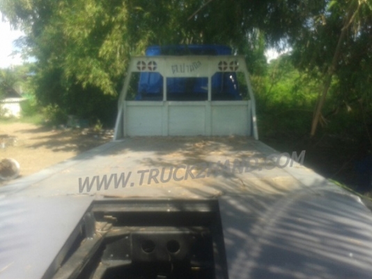 รถบรรทุก 10 ล้อพื้นเรียบท้ายลาด ISUZU รุ่น JCM เครื่อง 6 สูบ