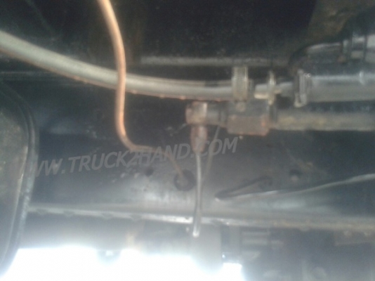 รถบรรทุก 10 ล้อพื้นเรียบท้ายลาด ISUZU รุ่น JCM เครื่อง 6 สูบ