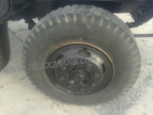 รถบรรทุก 10 ล้อพื้นเรียบท้ายลาด ISUZU รุ่น JCM เครื่อง 6 สูบ