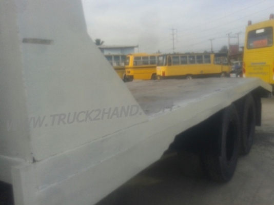 รถบรรทุก 10 ล้อพื้นเรียบท้ายลาด ISUZU รุ่น JCM เครื่อง 6 สูบ