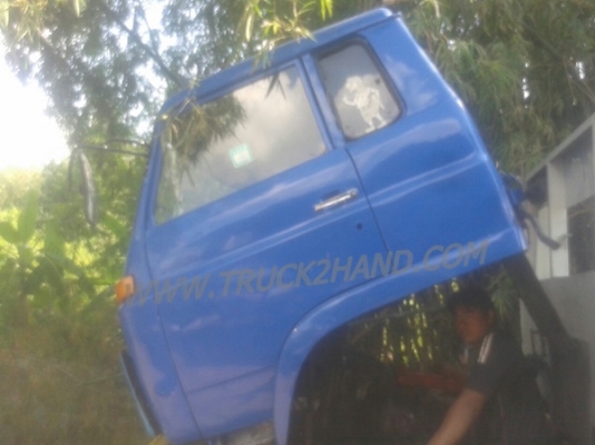 รถบรรทุก 10 ล้อพื้นเรียบท้ายลาด ISUZU รุ่น JCM เครื่อง 6 สูบ