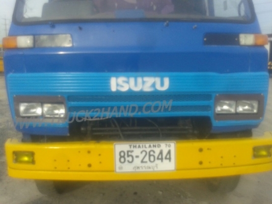 รถบรรทุก 10 ล้อพื้นเรียบท้ายลาด ISUZU รุ่น JCM เครื่อง 6 สูบ