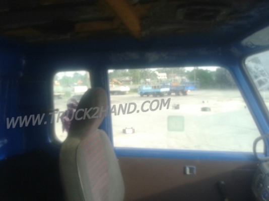 รถบรรทุก 10 ล้อพื้นเรียบท้ายลาด ISUZU รุ่น JCM เครื่อง 6 สูบ