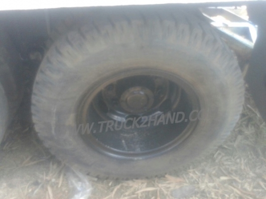 รถบรรทุก 10 ล้อพื้นเรียบท้ายลาด ISUZU รุ่น JCM เครื่อง 6 สูบ