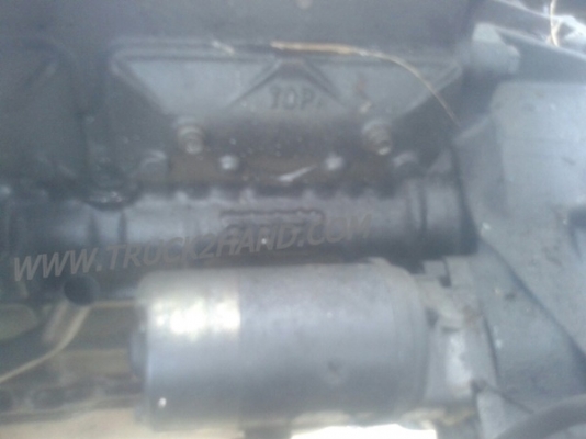 รถบรรทุก 10 ล้อพื้นเรียบท้ายลาด ISUZU รุ่น JCM เครื่อง 6 สูบ