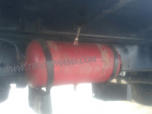 รถบรรทุก 10 ล้อพื้นเรียบท้ายลาด ISUZU รุ่น JCM เครื่อง 6 สูบ