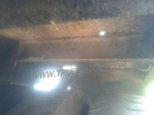 รถบรรทุก 10 ล้อพื้นเรียบท้ายลาด ISUZU รุ่น JCM เครื่อง 6 สูบ