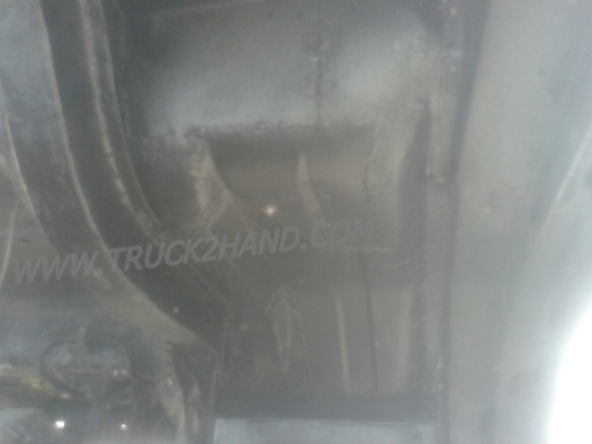 รถบรรทุก 10 ล้อพื้นเรียบท้ายลาด ISUZU รุ่น JCM เครื่อง 6 สูบ