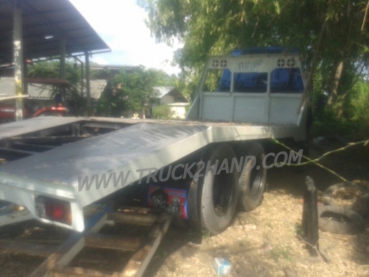 รถบรรทุก 10 ล้อพื้นเรียบท้ายลาด ISUZU รุ่น JCM เครื่อง 6 สูบ