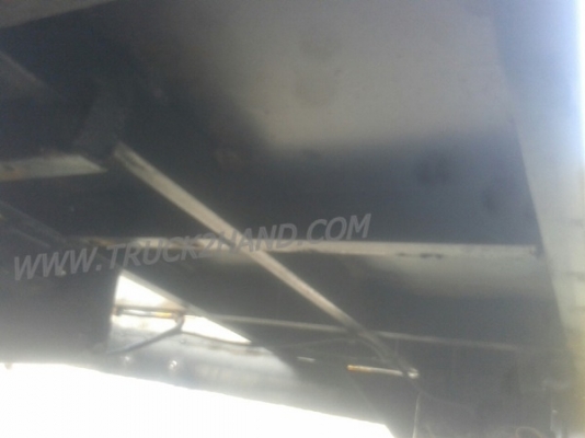 รถบรรทุก 10 ล้อพื้นเรียบท้ายลาด ISUZU รุ่น JCM เครื่อง 6 สูบ