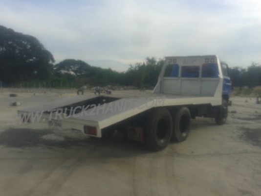 รถบรรทุก 10 ล้อพื้นเรียบท้ายลาด ISUZU รุ่น JCM เครื่อง 6 สูบ