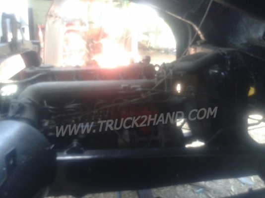 รถบรรทุก 10 ล้อพื้นเรียบท้ายลาด ISUZU รุ่น JCM เครื่อง 6 สูบ