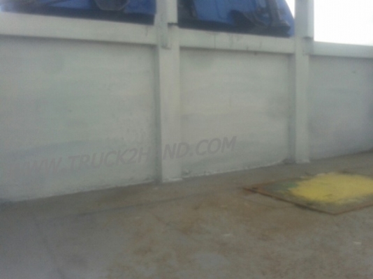 รถบรรทุก 10 ล้อพื้นเรียบท้ายลาด ISUZU รุ่น JCM เครื่อง 6 สูบ