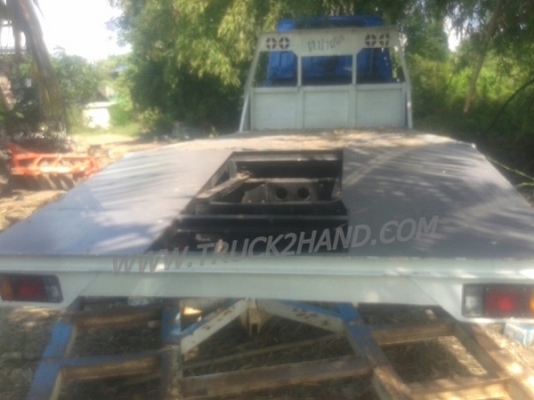 รถบรรทุก 10 ล้อพื้นเรียบท้ายลาด ISUZU รุ่น JCM เครื่อง 6 สูบ