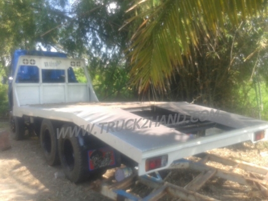 รถบรรทุก 10 ล้อพื้นเรียบท้ายลาด ISUZU รุ่น JCM เครื่อง 6 สูบ