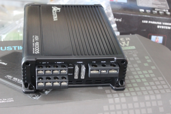 ขายครับพาเวอร์กลางตัวแรง Acustika AKH4800 DS ขับ 8 นิ้ว 8 ครับ