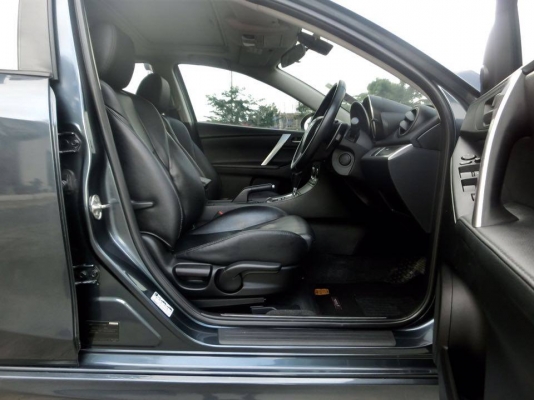 Mazda 3 TOP สุด วิ่งน้อย สวยจัด จัด บอกได้คำเดียว