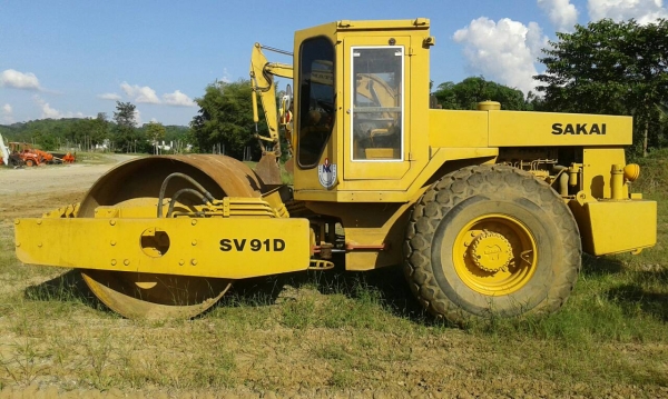 ขายรถบดสันสะเทียนSAKAI.SV.500.Dรถใช้งานน้อยมีเล่ม2เปียก ขายรถบดสันสะเทียนSAKAI.SV.500.Dรถใช้งานน้อยมีเล่ม2เปียก