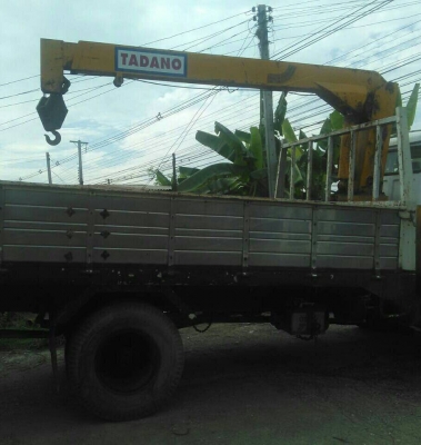 หกล้อ HINO 117เครน 3 ตัด สภาพพร้อมใชั้ ช่วงยาว 5ม ทะเบียนพร้อม