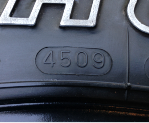 ยาง Mud Maxxis 245 75 16 ดอกสวย พร้อมใช้งาน ราคาไม่แพง