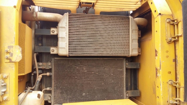 ขายรถแบคโฮPC200-7LCรถติดรายคีบมีเล่มมีบุงกีด้วยหัวเกงยกได้