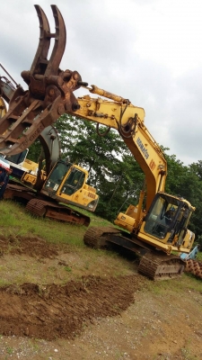 ขายรถแบคโฮPC200-7LCรถติดรายคีบมีเล่มมีบุงกีด้วยหัวเกงยกได้