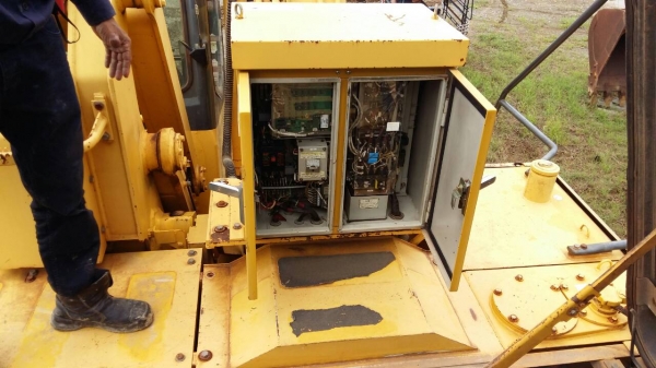 ขายรถแบคโฮPC200-7LCรถติดรายคีบมีเล่มมีบุงกีด้วยหัวเกงยกได้