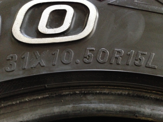 ยาง All Maxxis 31 10.5 R15 ปี12 พร้อมใช้งาน ราคาไม่แพง