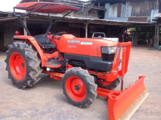แทรกเตอร์คูโบต้า 4508 สภาพดีพร้อมใช้งาน ขายพร้อม ผานดันหน้าและ.โรตารี่