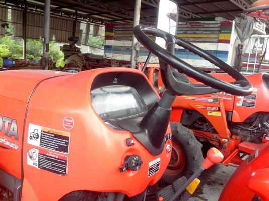ขายรถไถ KUBOTA-L3208 ขายพร้อมกันสองกันนะ