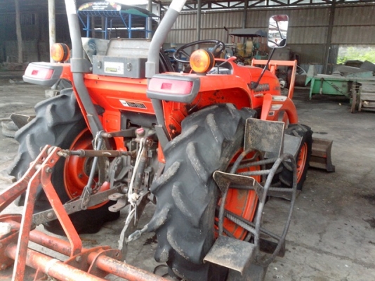 ขายรถไถ KUBOTA-L3208 ขายพร้อมกันสองกันนะ
