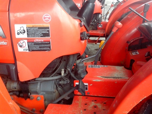 ขายรถไถ KUBOTA-L3208 ขายพร้อมกันสองกันนะ