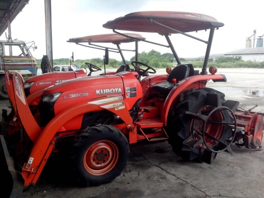 ขายรถไถ KUBOTA-L3208 ขายพร้อมกันสองกันนะ ขายรถไถ KUBOTA-L3208 ขายพร้อมกันสองกันนะ