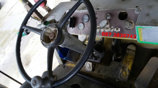 ขายรถตักล้อยาง CAT 920