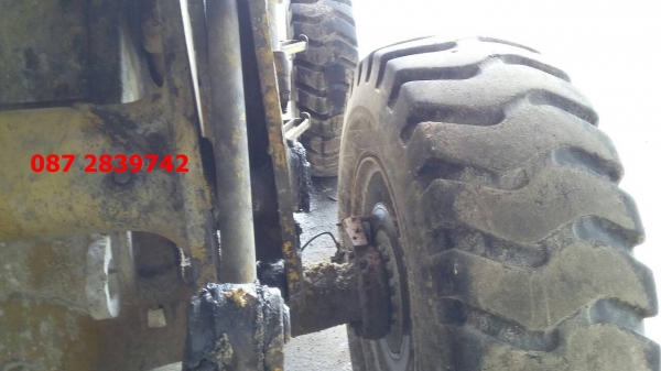 ขายรถตักล้อยาง CAT 920