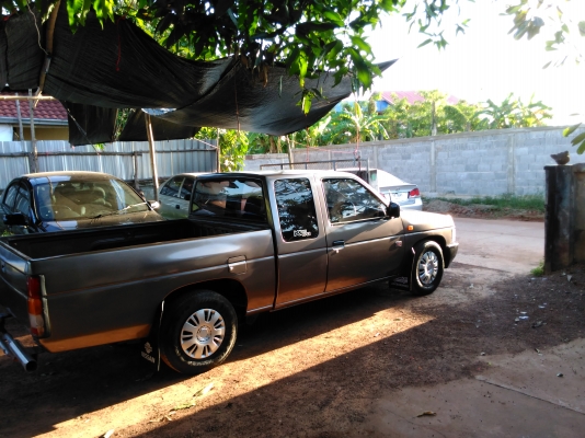 ขายนิสสัน BIG Mแคปจอโค้งปี40เครื่องแดง2.5 เครื่องดี คัดชีสวย สีสวย ภายในสวย89000บ. ขายนิสสัน BIG Mแคปจอโค้งปี40เครื่องแดง2.5 เครื่องดี คัดชีสวย สีสวย ภายในสวย89000บ.