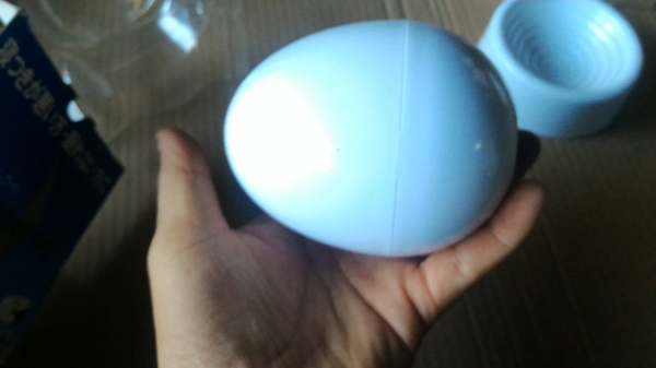 เครื่องช่วยทำให้หลับง่ายขึ้น มีแสงส่องอ่อนๆขึ้นฝ้าดาน และเครื่องจะดับเองเมื่อถึงเวลา