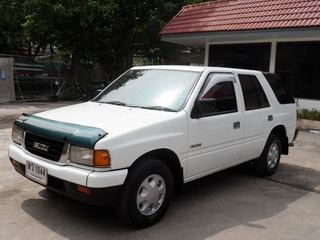 ISUZU CAMEO 2.5 MT ปี 1995 รถบ้านแท้พร้อมใช้ ขายถูก T.086-527-9533