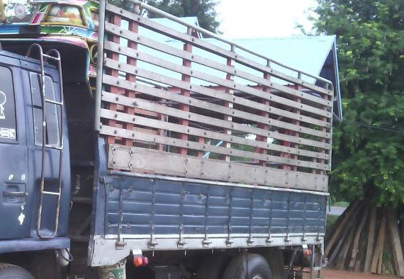 6ล้อใหญ่ ISUZU ROCKY FSR-195 ห้างแท้ ยาว5.30ม. **ขาย ISUZU ROCKY FSR-195 6ล้อใหญ่ ห้างแท้ สภาพดี พร้อมใช้ ราคาเบา ISUZU FSR11H 6BD1-Turbo 195HP ห้างแท้ ปี34 เครื่องเดิมครอบโบ แน่น แรง แห้งดี ครับ เกียร์เดิม เข้าง่าย ไม่มีหลุด ช่วงล่า 6ล้อใหญ่ ISUZU ROCKY FSR-195 ห้างแท้ ยาว5.30ม. **ขาย ISUZU ROCKY FSR-195 6ล้อใหญ่ ห้างแท้ สภาพดี พร้อมใช้ ราคาเบา ISUZU FSR11H 6BD1-Turbo 195HP ห้างแท้ ปี34 เครื่องเดิมครอบโบ แน่น แรง แห้งดี ครับ เกียร์เดิม เข้าง่าย ไม่มีหลุด ช่วงล่า