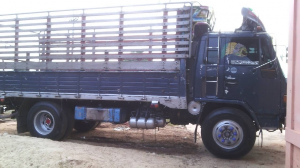 6ล้อใหญ่ ISUZU ROCKY FSR-195 ห้างแท้ ยาว5.30ม. **ขาย ISUZU ROCKY FSR-195 6ล้อใหญ่ ห้างแท้ สภาพดี พร้อมใช้ ราคาเบา ISUZU FSR11H 6BD1-Turbo 195HP ห้างแท้ ปี34 เครื่องเดิมครอบโบ แน่น แรง แห้งดี ครับ เกียร์เดิม เข้าง่าย ไม่มีหลุด ช่วงล่า 6ล้อใหญ่ ISUZU ROCKY FSR-195 ห้างแท้ ยาว5.30ม. **ขาย ISUZU ROCKY FSR-195 6ล้อใหญ่ ห้างแท้ สภาพดี พร้อมใช้ ราคาเบา ISUZU FSR11H 6BD1-Turbo 195HP ห้างแท้ ปี34 เครื่องเดิมครอบโบ แน่น แรง แห้งดี ครับ เกียร์เดิม เข้าง่าย ไม่มีหลุด ช่วงล่า