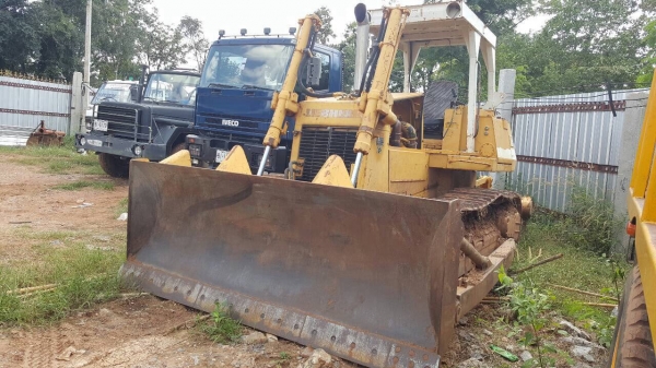 ขายแทรคเตอร์ LIEBHERR PR722 สภาพสวยเต็มทุกอย่าง ใช้งานน้อยแค่ 1,000 กว่า ชม. ช่วงล่างเต็ม เครื่องดีแน่นมากๆ ปั้มดี เอกสารชุดประมูล ราคาต่อรองได้ครับ ขายแทรคเตอร์ LIEBHERR PR722 สภาพสวยเต็มทุกอย่าง ใช้งานน้อยแค่ 1,000 กว่า ชม. ช่วงล่างเต็ม เครื่องดีแน่นมากๆ ปั้มดี เอกสารชุดประมูล ราคาต่อรองได้ครับ