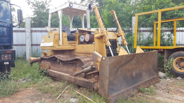 ขายแทรคเตอร์ LIEBHERR PR722 สภาพสวยเต็มทุกอย่าง ใช้งานน้อยแค่ 1,000 กว่า ชม. ช่วงล่างเต็ม เครื่องดีแน่นมากๆ ปั้มดี เอกสารชุดประมูล ราคาต่อรองได้ครับ ขายแทรคเตอร์ LIEBHERR PR722 สภาพสวยเต็มทุกอย่าง ใช้งานน้อยแค่ 1,000 กว่า ชม. ช่วงล่างเต็ม เครื่องดีแน่นมากๆ ปั้มดี เอกสารชุดประมูล ราคาต่อรองได้ครับ